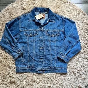 Levi’s Baggy Trucker Denim Jacket